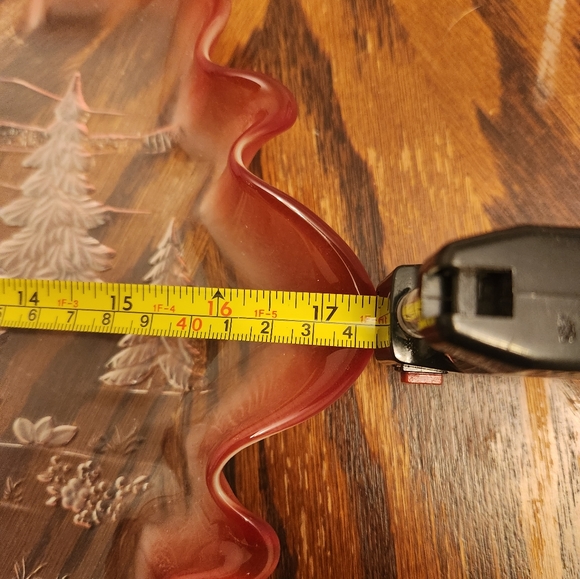 Mikasa Crystal Frosted 17 1/4" Christmas Story Ruffled Pink Rim Canape Platter - Picture 3 of 4